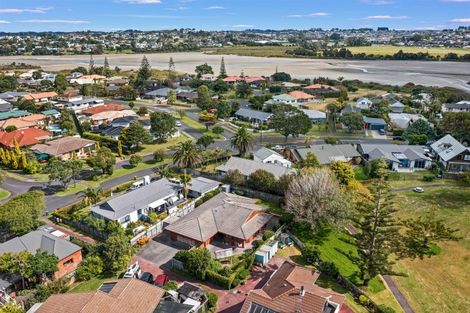 Photo of property in 24 Maygrove Drive, Orewa, 0931