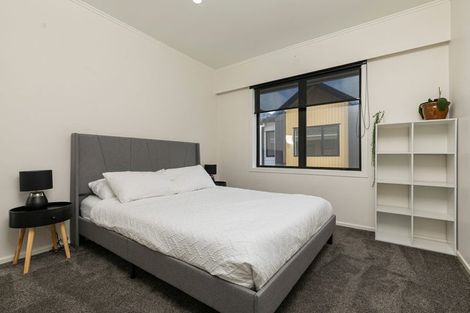 Photo of property in 250 Don Buck Road, Massey, Auckland, 0614