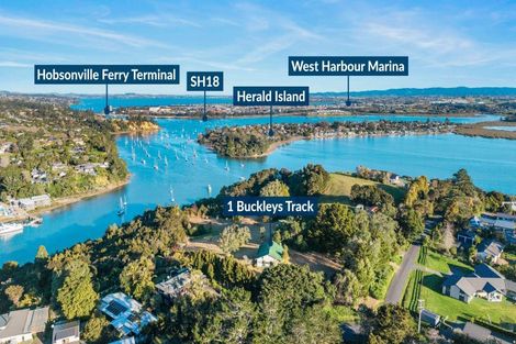Photo of property in 1 Buckleys Track, Paremoremo, Auckland, 0632
