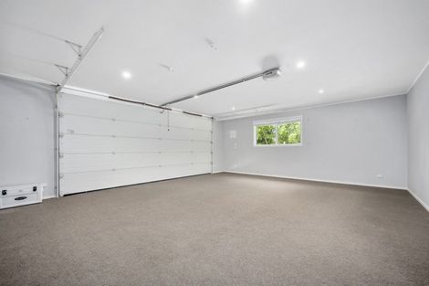 Photo of property in 949 State Highway 16, Waimauku, 0812