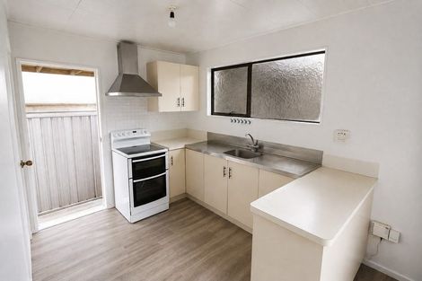 Photo of property in 14 Kingsley Street, Whataupoko, Gisborne, 4010