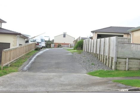 Photo of property in 8 Mt Lebanon Crescent, The Gardens, Auckland, 2105