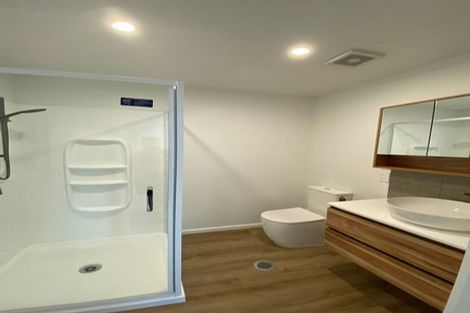 Photo of property in 16 Martin Street, Palmerston North, 4414