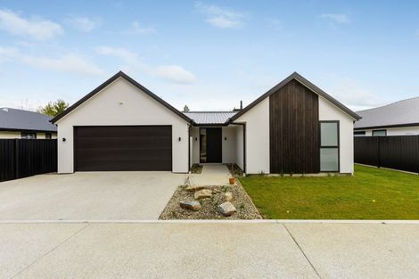 Photo of property in 11 Woods Crescent, Cromwell, 9310