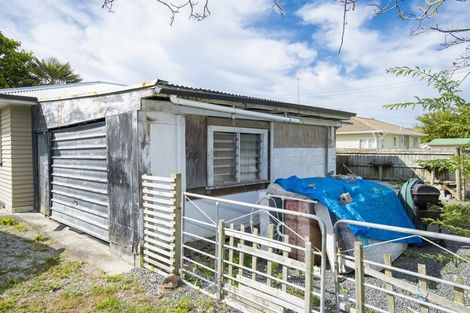 Photo of property in 52 Tyndall Road, Outer Kaiti, Gisborne, 4010