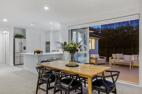 Photo of property in 56 Grovenor Drive, Orewa, 0931