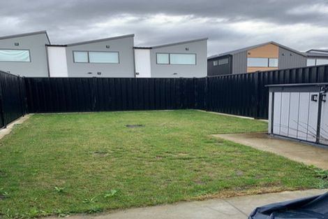 Photo of property in 14b Mawai Hakona Drive, Wallaceville, Upper Hutt, 5018