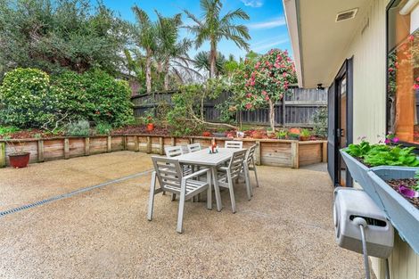 Photo of property in 47 Palmyra Way, Half Moon Bay, Auckland, 2012