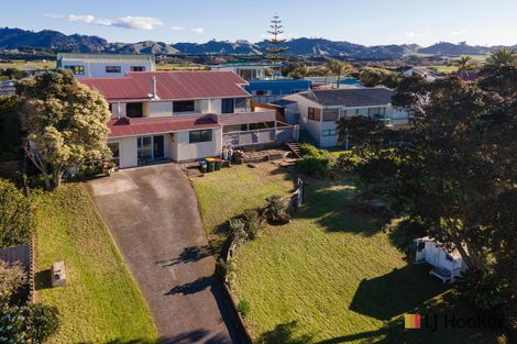 Photo of property in 196 Seaforth Road, Waihi Beach, 3611