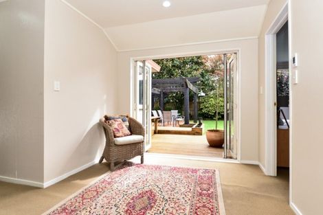 Photo of property in 24 Bouverie Crescent, Flagstaff, Hamilton, 3210