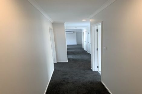 Photo of property in 186 Te Okuroa Drive, Papamoa, 3118