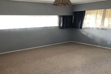 Photo of property in 19c Te Anau Place, Pakuranga Heights, Auckland, 2010