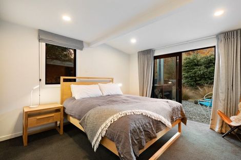 Photo of property in 24 Wiltshire Street, Arrowtown, 9302