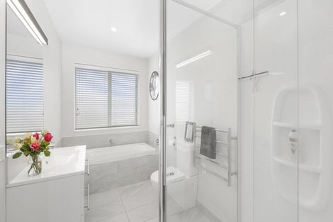 Photo of property in 2 Annie Jane Close, Rolleston, 7614