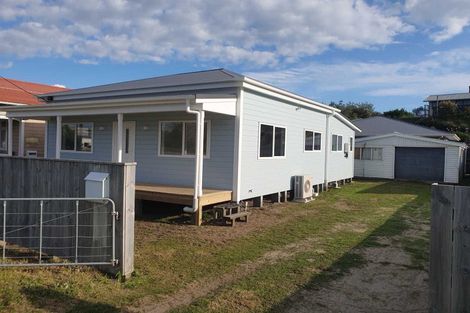 Photo of property in 36 Union Street, Foxton, 4814