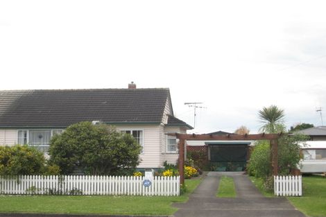 Photo of property in 76 Williams Street, Cambridge, 3434