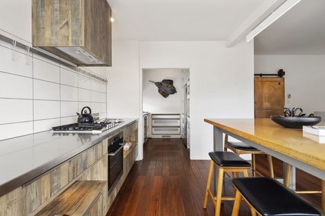 Photo of property in 26 Jackson Street, Island Bay, Wellington, 6023