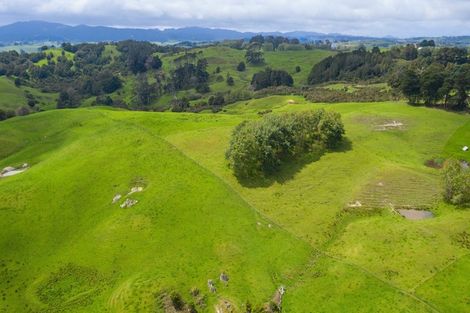 Photo of property in 229 Settlement Road, Kaiwaka, 0573