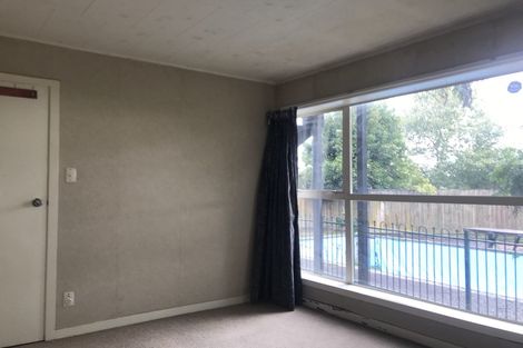 Photo of property in 32 Royal Road, Massey, Auckland, 0614