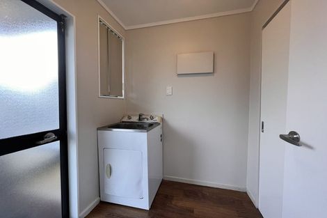 Photo of property in 1/67 Redcrest Avenue, Red Hill, Papakura, 2110