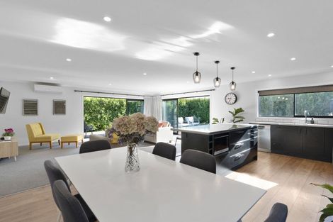 Photo of property in 45 Burgundy Drive, Martinborough, 5711