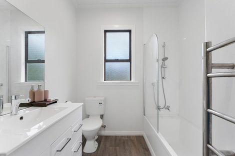 Photo of property in 217 Puriri Street, Castlecliff, Whanganui, 4501