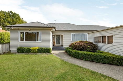 Photo of property in 20 Bolmuir Road, Forest Lake, Hamilton, 3200