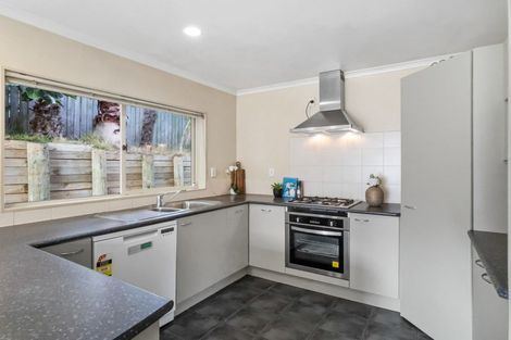 Photo of property in 3 Saybrook Place, Mangere, Auckland, 2022