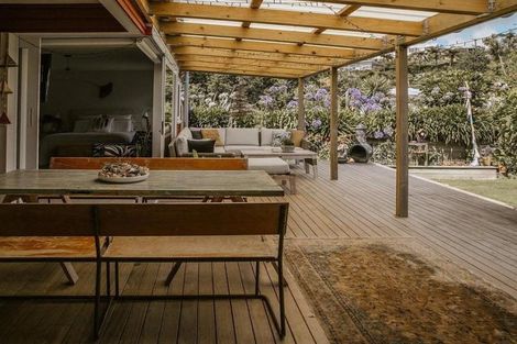 Photo of property in 36a Tasman Parade, Oakura, 4314