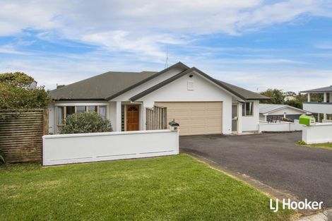 Photo of property in 1a Citrus Avenue, Waihi Beach, 3611