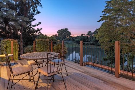 Photo of property in 32 Wallace Road, Hobsonville, Auckland, 0616