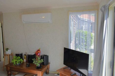 Photo of property in 415 King Edward Street, South Dunedin, Dunedin, 9012