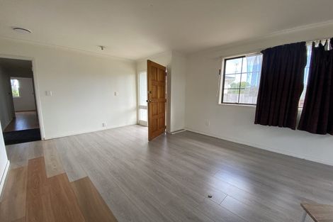 Photo of property in 43 Luanda Drive, Ranui, Auckland, 0612