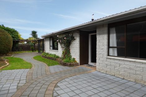 Photo of property in 22 Lodge Place, Ilam, Christchurch, 8041