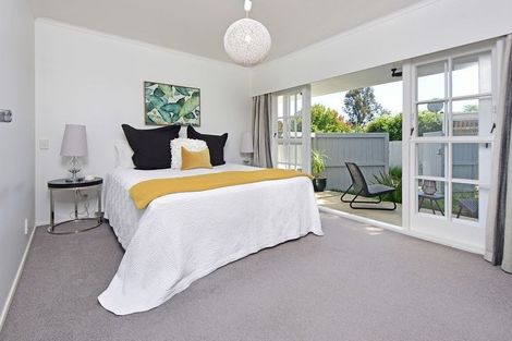 Photo of property in 33 Stanniland Street, Sunnyhills, Auckland, 2010