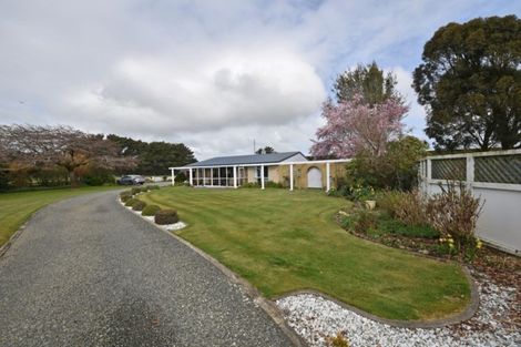 Photo of property in 699 Ryal Bush Wallacetown Road, Wallacetown, Invercargill, 9874