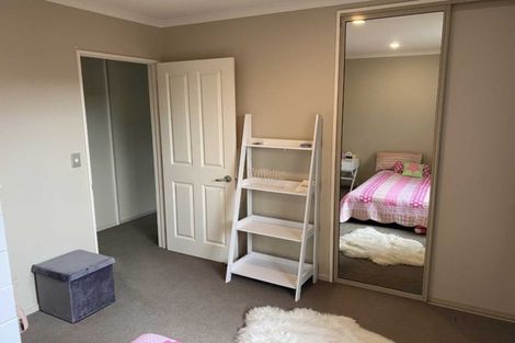 Photo of property in 6 Papaumu Green, Parklands, Christchurch, 8083