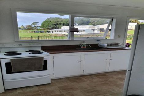 Photo of property in 19b Nutsey Avenue, Northcote, Auckland, 0627