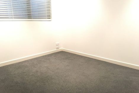 Photo of property in 160 Bleakhouse Road, Mellons Bay, Auckland, 2014