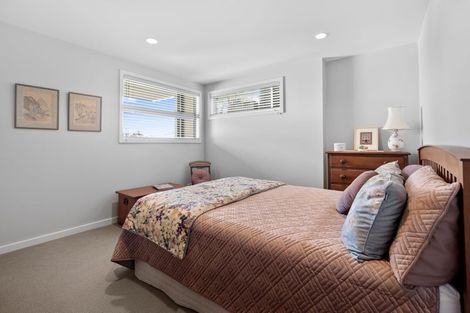 Photo of property in 35 Comins Crescent, Mission Bay, Auckland, 1071