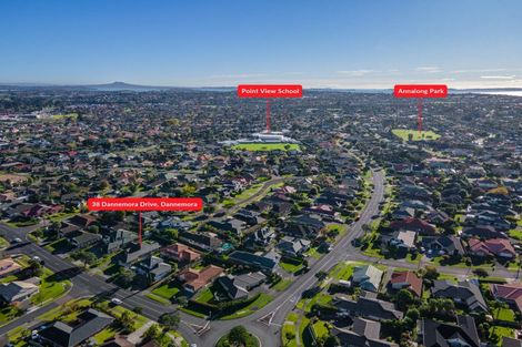 Photo of property in 38 Dannemora Drive, Dannemora, Auckland, 2016