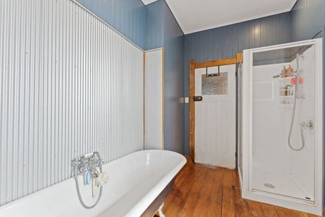 Photo of property in 1 Tawa Street, Gonville, Whanganui, 4501