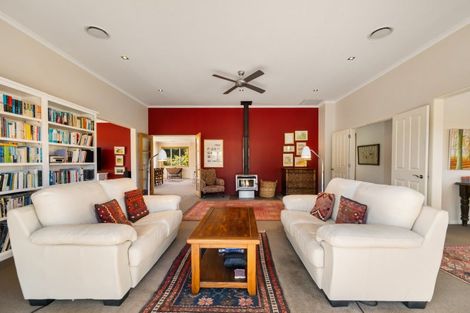 Photo of property in 136 Te Awa Road, Albert Town, Wanaka, 9382