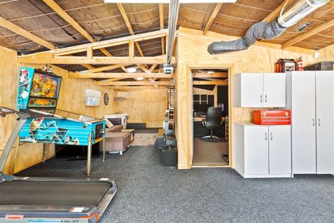 Photo of property in 9 Paewai Road, Glen Eden, Auckland, 0602