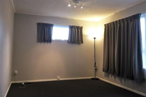 Photo of property in 13 Manor Place, Bader, Hamilton, 3206