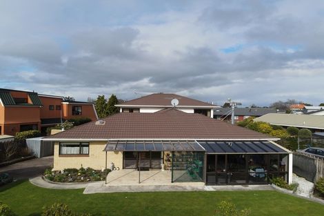 Photo of property in 18 Waterford Drive, Winton, 9720