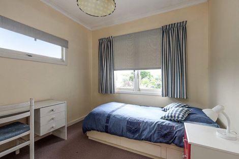 Photo of property in 206 Lumsden Road, Akina, Hastings, 4122