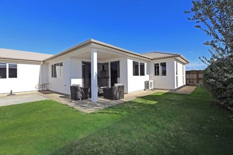 Photo of property in 10 Waimea Way, Poraiti, Napier, 4112