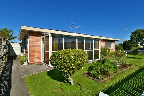 Photo of property in 36 Lakeside Drive, Pahurehure, Papakura, 2113