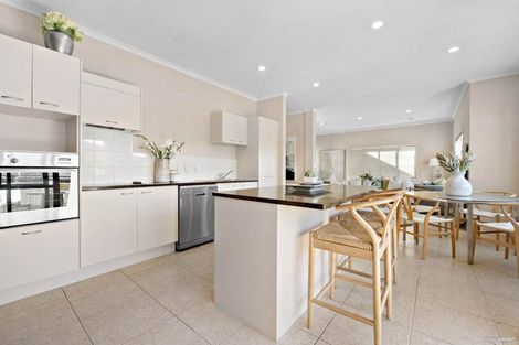 Photo of property in 82 Skip Lane, East Tamaki, Auckland, 2013